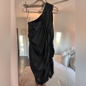 AU black dress 🖤